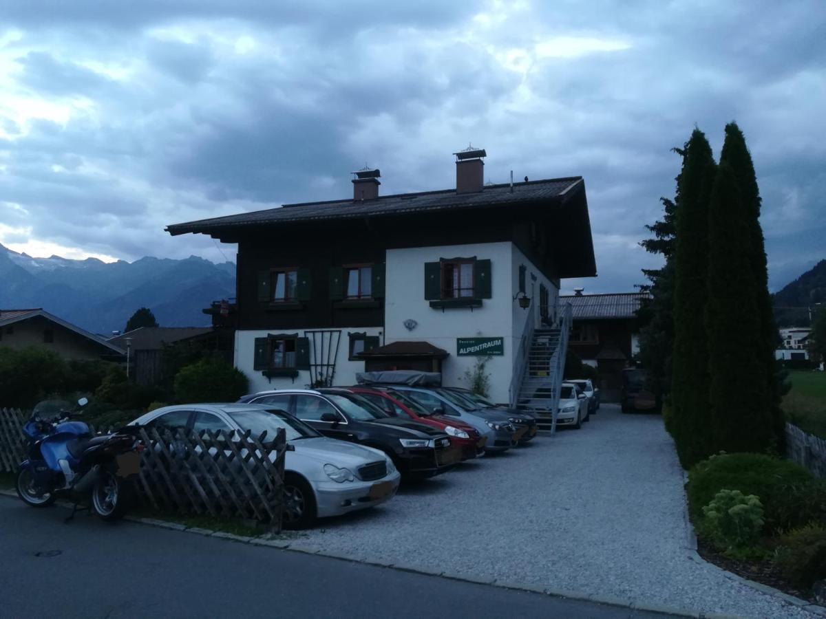 Pension Alpentraum Zell am See Eksteriør billede